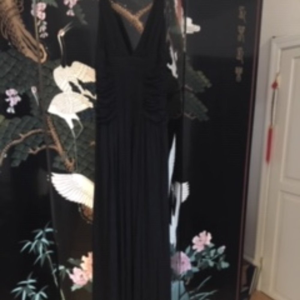Black Maxi